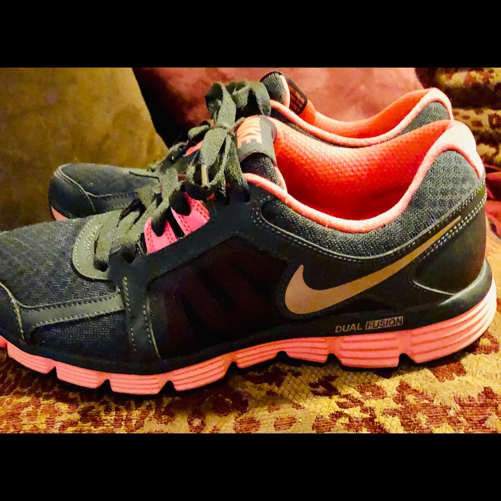Women’s Nike Sneakers